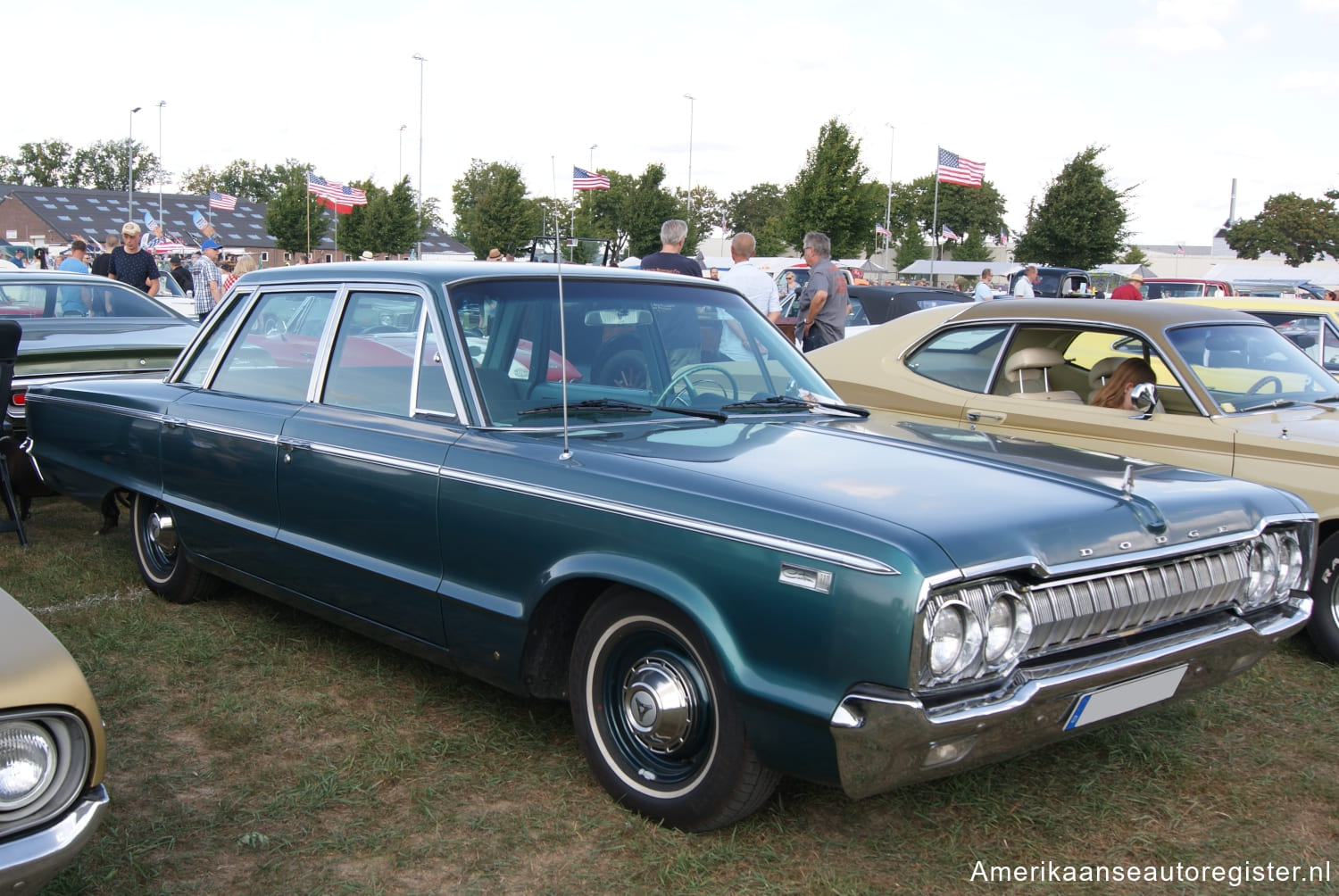 Dodge Custom 880 uit 1965